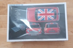 Fujimi 1/24 Rover Mini Vintage Look Cooper - Brand New Never been opened - Picture 1 of 5