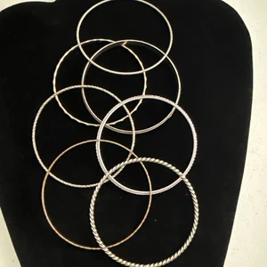 Lot Of 7 Bangles (Lot #214) - Picture 1 of 2