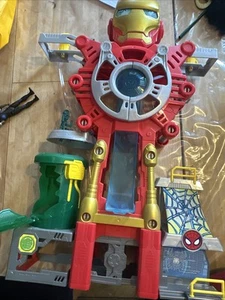 Marvel Avenger tower Iron Man Playset - Picture 1 of 11