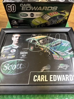 Carl Edwards автограф и 2008 Ford Fusion Scotts действие гоночный автомобиль 1/24 NASCAR - Изображение 1 из 4