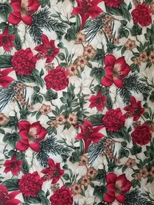 Hoffman Int'l Fabric Winter Impressions Christmas Hibiscus Pine Needles 2 Yds - Picture 1 of 3