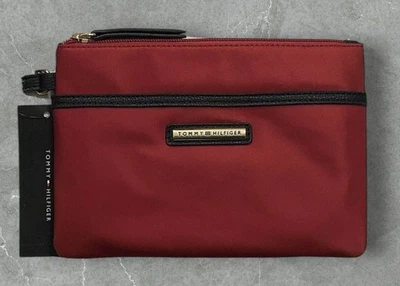 NOVO COM ETIQUETAS TOMMY Hilfiger pulseira feminina de náilon vermelha profunda com zíper e alça MSRP $48.00  - Imagem 1 de 4