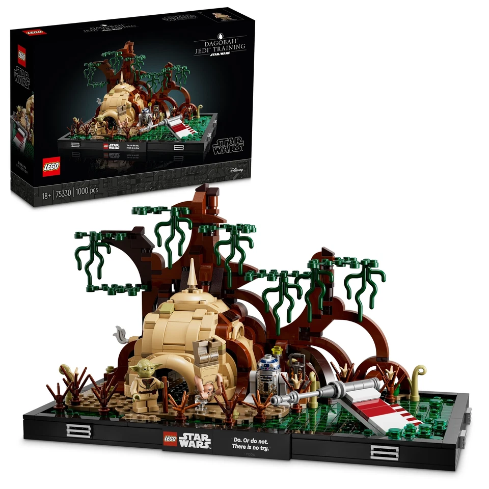 LEGO Star Wars: Dagobah Jedi Training Diorama (75330)