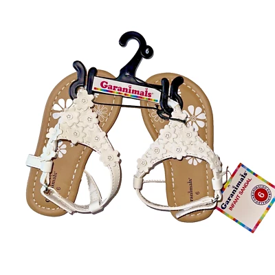 NUEVO CON ETIQUETAS Sandalias de vestir Garanimals Niña Infantil Talla 6 Blanco Flor Tanga Foto 1 de 4