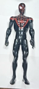 Marvel Titan Hero Series Modellino Spiderman Miles Morales 12 pollici Hasbro - Foto 1 di 1