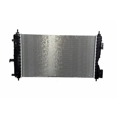 21797 AC Delco Radiator for Chevy Chevrolet Malibu 2013 Foto 1 de 4