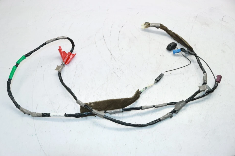 2003-2006 GMC SIERRA SILVERADO WIRE HARNESS WIRING Y8427 - Image 1 of 4