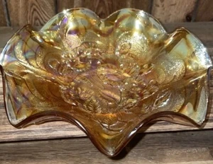 Imperial Marigold Pansy & Ruffles Bowl 9 In Diameter Carnival Glass Beautiful - Picture 1 of 6