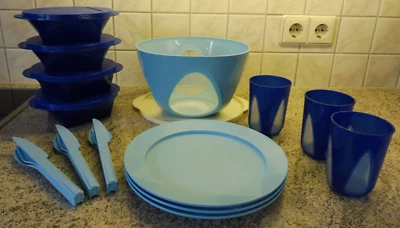 Tupperware Picknick-Set 25tlg. Teller/Besteck/Schüsseln/Trinkbecher - Bild 1 von 4