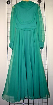 Vestido Vintage de Gasa Talla S Años 60 Verde Esmeralda Capas Cuello Alto Espalda Cremallera Ajustado Foto 1 de 4
