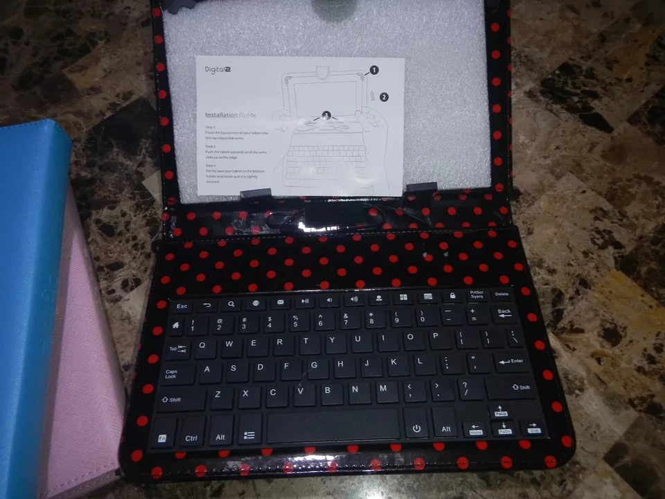 Digital2 ACK900A: 9" Micro USB Case & Keyboard Tablet w/ Kickstand Red Dot Print - Image 1 of 1