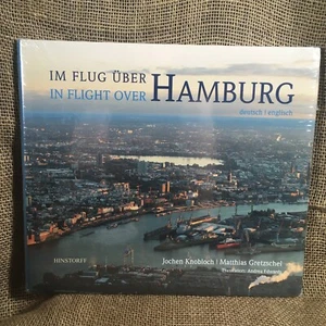 Im Flug Uber Hamburg In Flight Over Deutsch English Knobloch Gretzschel Edwards - Picture 1 of 3