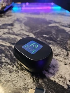 Plantronics F60T Poly Wireless Bluetooth Earbuds with Touchscreen Charging Case - Picture 1 of 7