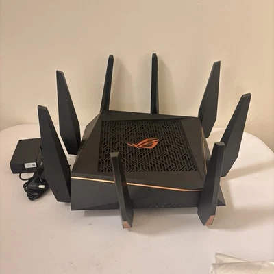 Router inalámbrico de CA de 8 puertos ASUS ROG Rapture (GT-AC5300) Foto 1 de 4