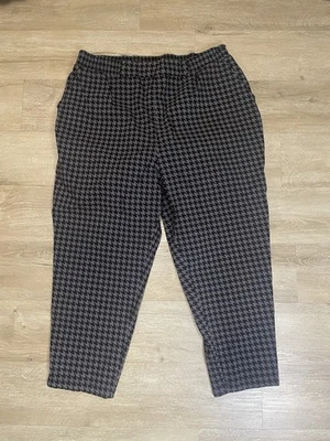 LuLaRoe Women’s Sz 2XL Gray Black Houndstooth Pull On Pants RARE - Image 1 of 4