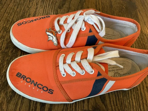 Denver Broncos Football NFL Official Licensed Bradford Exchange Sneakers Sz 8.5 Cover