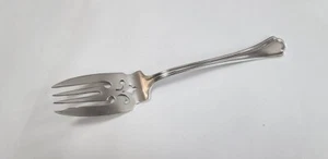 Cold Meat Serving Fork, Pierced Reed and Barton Sterling Clovelly No Monogram - Picture 1 of 2