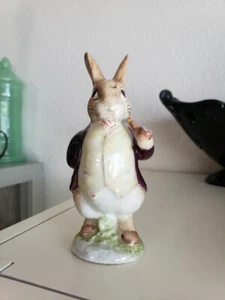 Beswick ~ Beatrix Potter MR BENJAMIN BUNNY BP2a Gold Oval ~ Maroon Jacket ~ - Bild 1 von 5