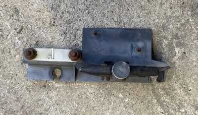 1985-1988 Ford Thunderbird Turbo Coupe Mercury Cougar Vaccum Tree Port - Image 1 of 3