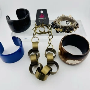 Lote de Joyas Collar Grueso Pendientes Grande Negro Azul Puño Elefante Pulseras - Imagen 1 de 24