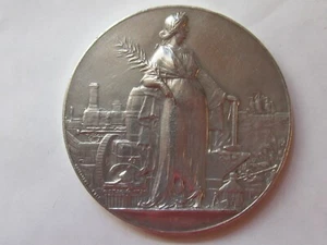 Médaille Egliseneuve XVIe exposition nationale du travail 1909 édit. Massonnet - Picture 1 of 4