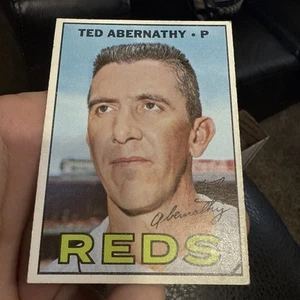 1967 Topps High #597 Ted Abernathy Reds Pitcher Cubs Indians Royals Nationals - Picture 1 of 24