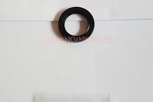 Suzuki Baleno 1.8 16v J18A camshaft oil seal 32 x 47 x 7 - Picture 1 of 1