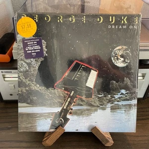 George Duke – Dream On LP Epic 1982 FE 37532 EX SHRINK WRAP hype sticker inner - Foto 1 di 5