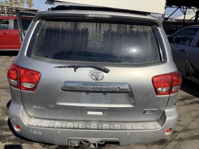 Б/у крышка деки подходит: 2008 Toyota Sequoia подъемник с спойлером с камерой заднего вида - Изображение 1 из 4