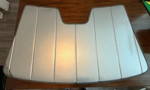 Covercraft UVS100 Custom Sunscreen for Volkswagen GTI/Golf Models MK7 MK7.5 R - Picture 1 of 3