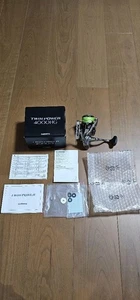 Carrete giratorio Shimano 15 twinpower 4000HG relación de transmisión 5,8:1 con caja - Imagen 1 de 6