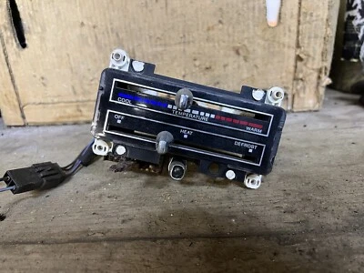 Ford Thunderbird 1977 calefacción control de clima sin aire acondicionado OEM 1977 Foto 1 de 4