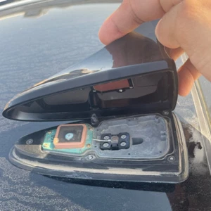Black For 2016-20 Kia Sonata Elantra Ebony Shark Fin Roof Aerial Antenna Cover - Picture 1 of 10