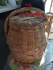 Cestino pancia in vimini intrecciato canna spaccata Messico vintage con coperchio 11" anni 40 - Foto 1 di 6