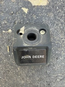 JOHN DEERE SRX75 GX75 RX73 RX75 RX95 GX85 STEERING CONSOLE CAP M91476 - Picture 1 of 4