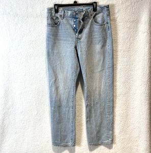 Pantalones de mezclilla Levi’s 501 para hombre con botones W31”xL32” entrepierna-31” lavado claro pierna recta - Imagen 1 de 22