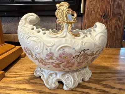 Royal Rudolstadt Works (RW) Floral Hand Painted Vase 8x8x6 - Image 1 of 4