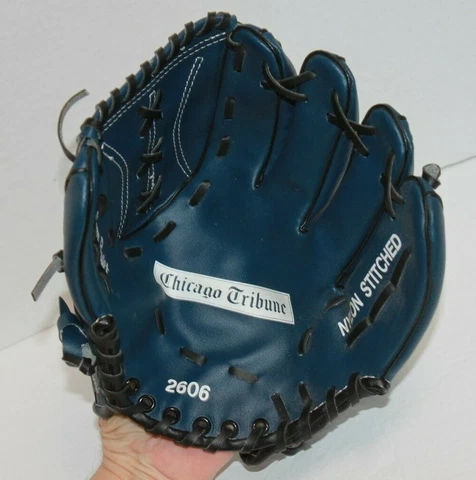 Schaumburg Flyers Minor League Baseball Souvenir Baseball Glove Mitt SGA Cover
