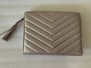 EUC Neiman Marcus Light Gray Clutch Bag - Picture 1 of 9