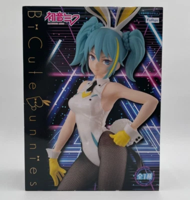 FuRyu Corporation BiCute Bunnies Hatsune Miku: Street Ver. 11.8" Figure - Image 1 of 4