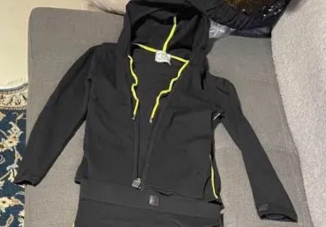CHANEL Long Sleeve Regular Size Hoodies & Sweatshirts for CHANEL Long Sleeve Regular Size Hoodies & Sweatshirts for