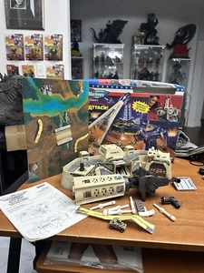 Galoob Micro Machines Military BATTLE ZONES - NIGHT ATTACK 1995 Incomplete - Picture 1 of 11