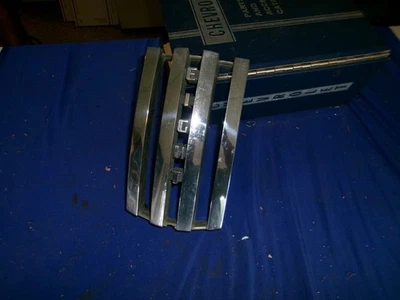 painel seção grade oito mercury 1946,1948,147 - Imagem 1 de 4