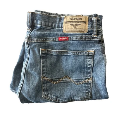 Jeans Wrangler Vintage Masculino 31x30 Ajuste Regular Perna Reta Lavagem Leve - Imagem 1 de 4
