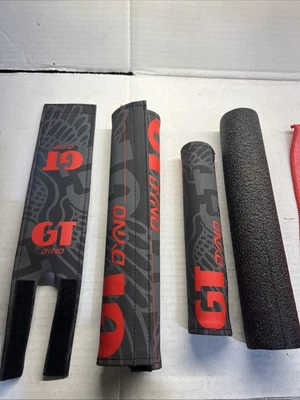 Juegos de almohadillas GT Dyno BMX 3 piezas gris negro rojo producto con licencia oficial 89-99 Foto 1 de 4
