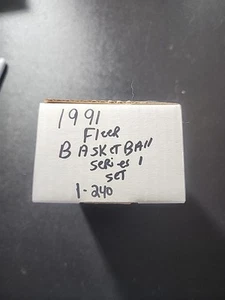 1991 Fleer Basketball Complete Set Series 1 (#1-240) Jordan Bird Magic - Picture 1 of 8