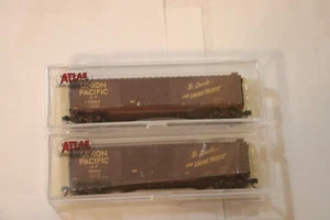N SCALE 2 PC LOT ATLAS 50' DOUBLE DOOR BOX CAR " UNION PACIFIC " - Picture 1 of 3