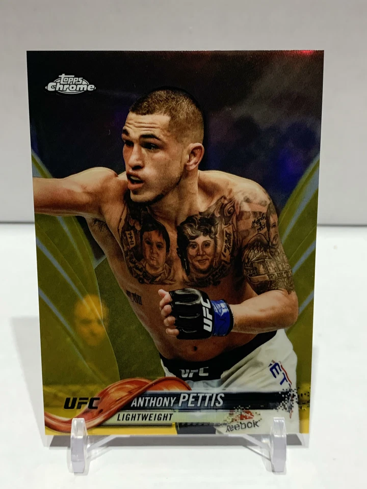Anthony Pettis 2018 Topps Chrome UFC Gold Refractor /50 #72 - Image 1 of 2