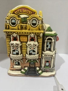 Weihnachten Lefton Village Vintage Ritz Hotel 1987 China handbemalt beleuchtet LESEN - Bild 1 von 20