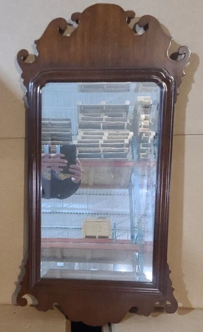 Friedman Brothers Williamsburg Mahogany Chippendale Mirror Looking Glass CWLG9 Cover